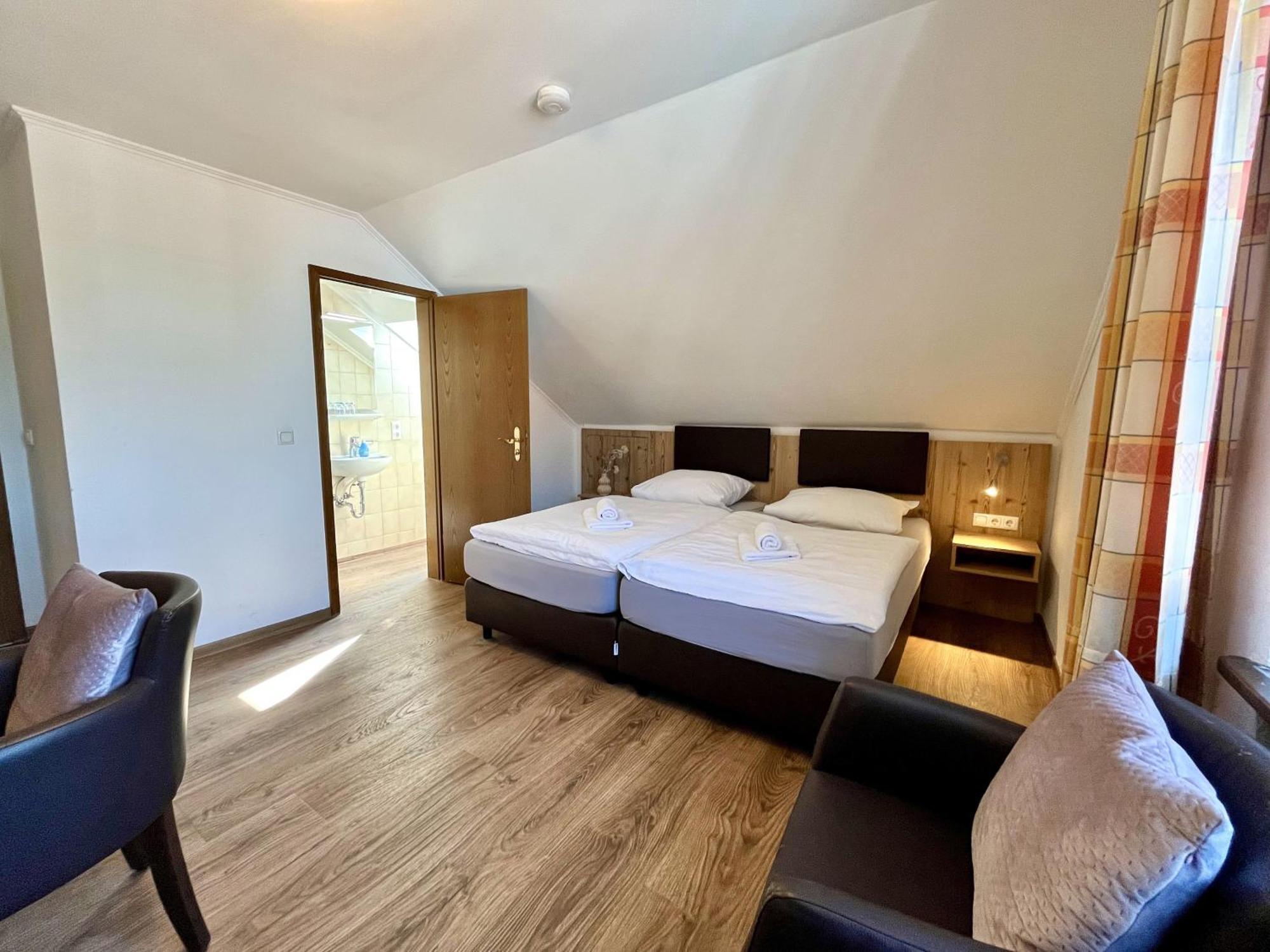 Gastwirtschaft & Hotel Doll Markt Indersdorf Quarto foto